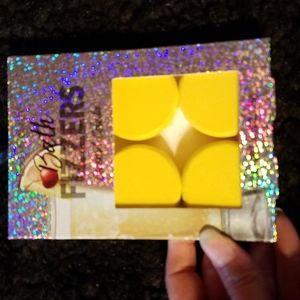 New!  Four Bath Fizzers, Coconut Colada scented